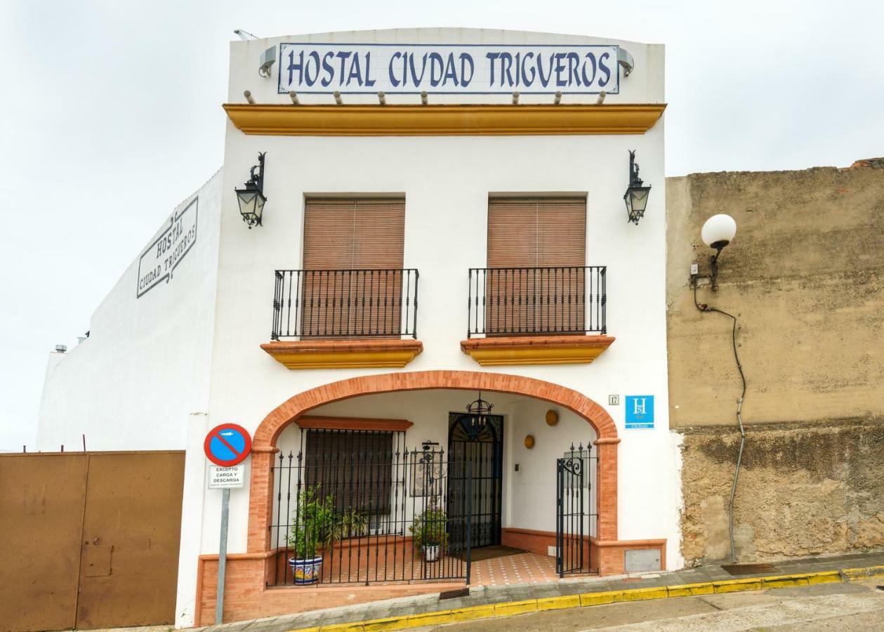 Hostal Ciudad Trigueros Exterior foto